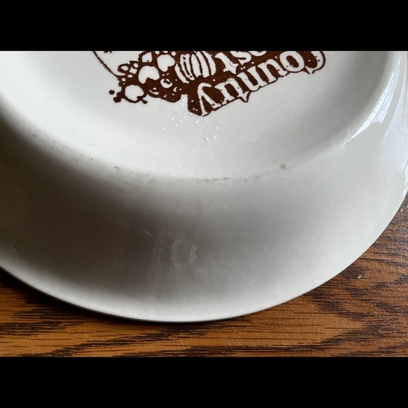 Vintage Strawberry pie dish - Picture 9 of 10